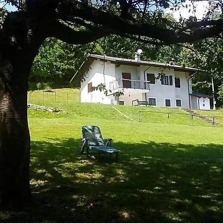 아파트 La Casa Nel Bosco Rueglio